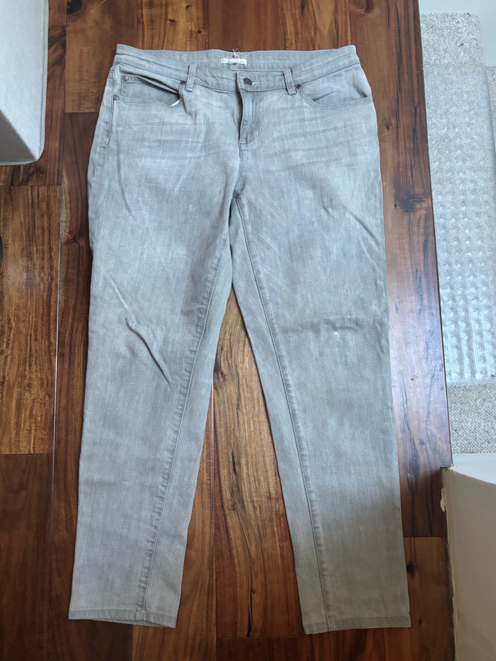 Eileen Fisher Light light grey Straight-Leg Jeans